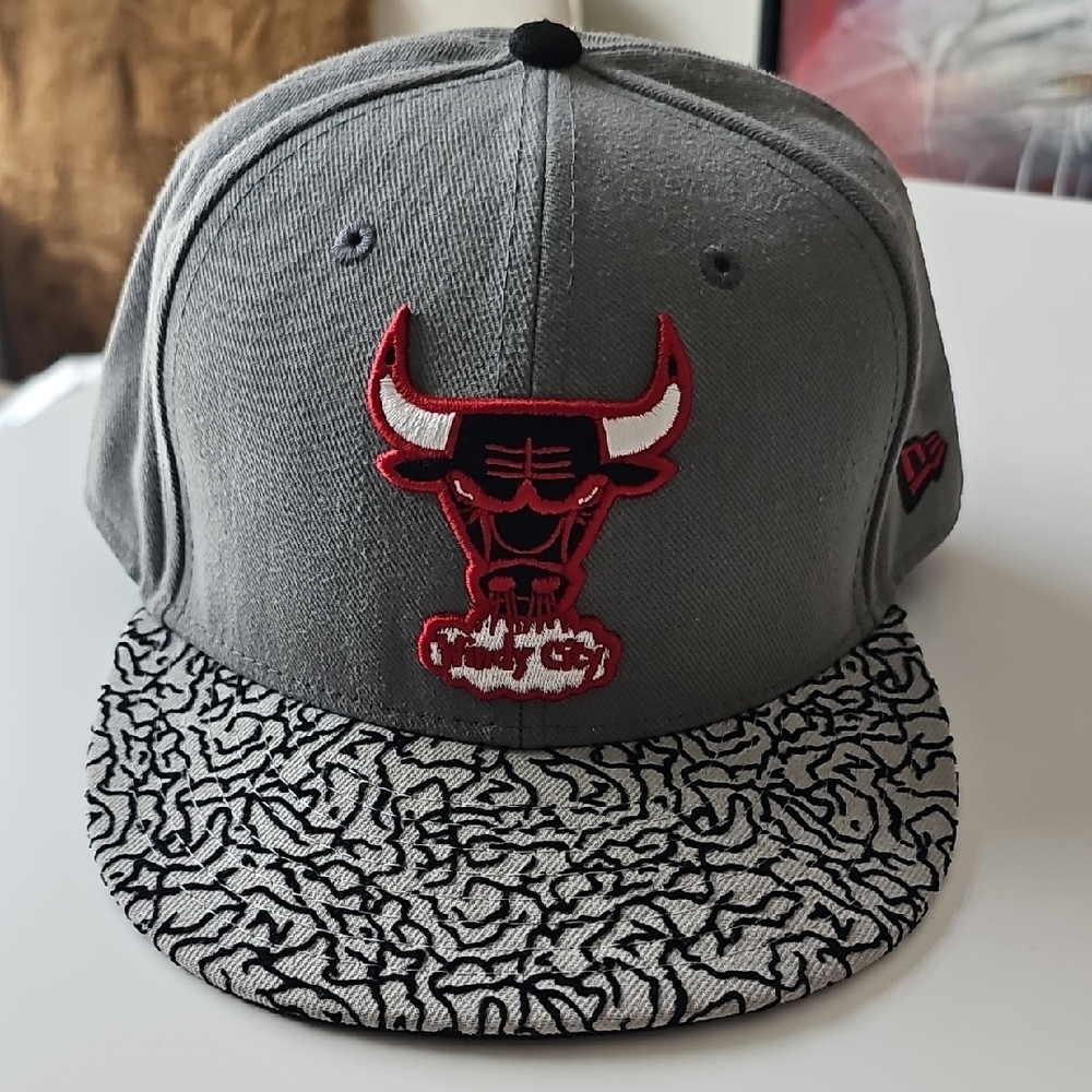 New Era Gray and Black Elephant Print Hat